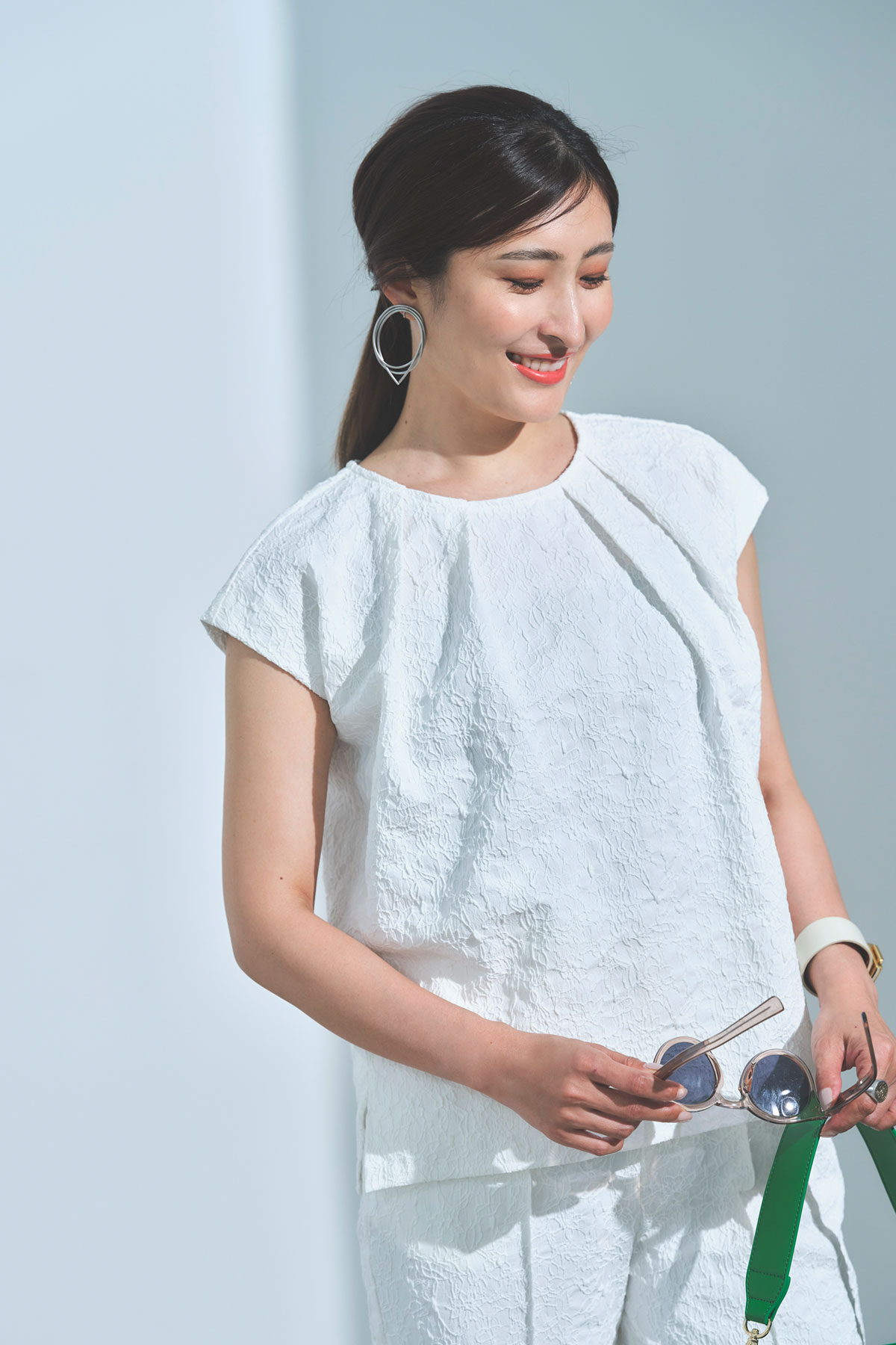 6月24日 午前10:00 新発売【Ayaさん着用】ジャガードタックブラウスレディース トップス タック ブラウス ジャガード シンプル カジュアル 大人 ノスタルジア NOSTALGIAのサムネイル