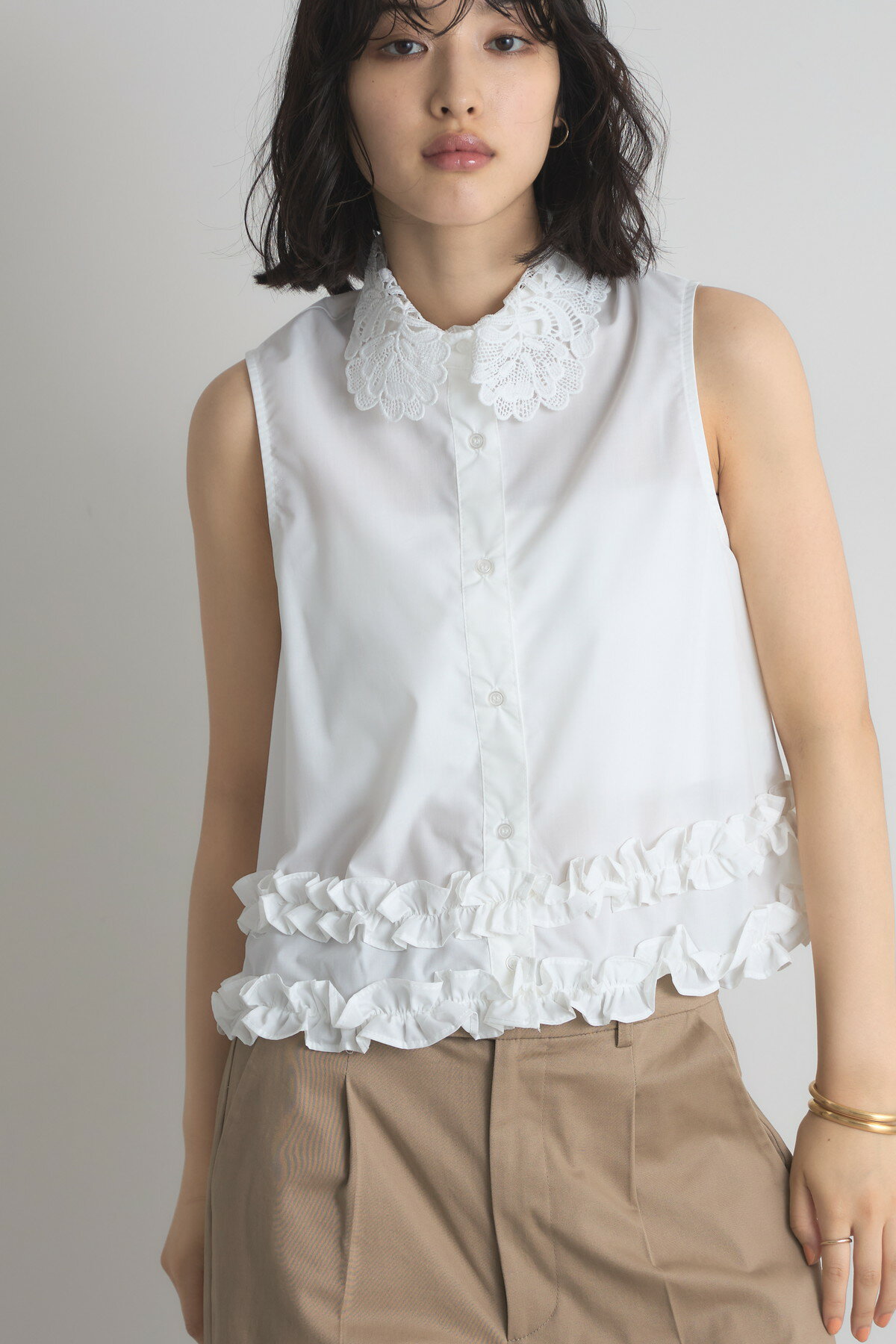 8月1日 午前10:00 新発売襟レースWフリルブラウスレディース ブラウス シンプル デイリー 大人 ノスタルジア NOSTALGIAのサムネイル