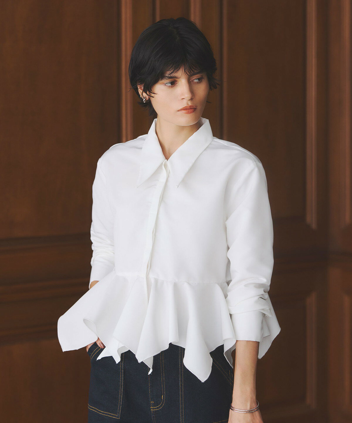 9月20日 午前10:00 新発売ランダムフリルシャツレディース シャツ シンプル デイリー 大人 ノスタルジア NOSTALGIAのサムネイル