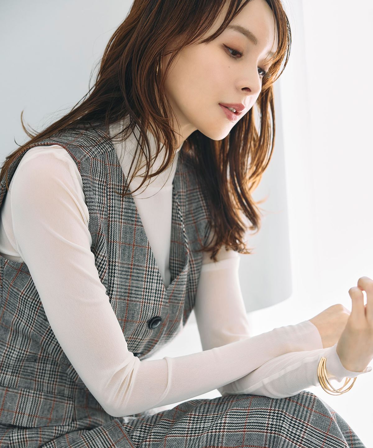 11月15日 午前10:00 新発売【舞川あいくさん着用】ペプラムジレ×タイトスカートセットアップレディース　セットアップ シンプル デイリー 大人 ノスタルジア NOSTALGIA