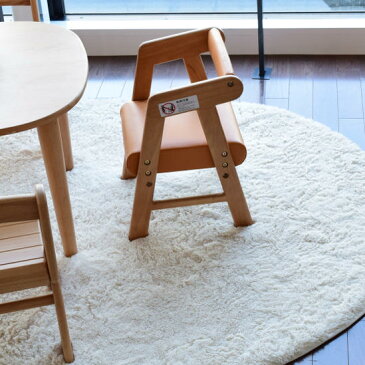 座面高さが調節できるキッズチェア アームチェアタイプ 「なぁにシリーズ」 kid's 丸みがあり綺麗な仕上げのキッズ家具 馴染みやすい落ち着いた色合い ナチュラルテイスト 木の椅子 子供用 kids 木製チェア