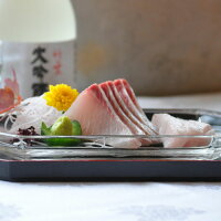 【期間限定】能登の寒ブリお刺身セット+専用漬けタレ付〈2,3人前約250g〉【冷蔵】【産地直送】お中元・お歳暮・ギフト・父の日・母の日・内祝い・ご贈答用に!!