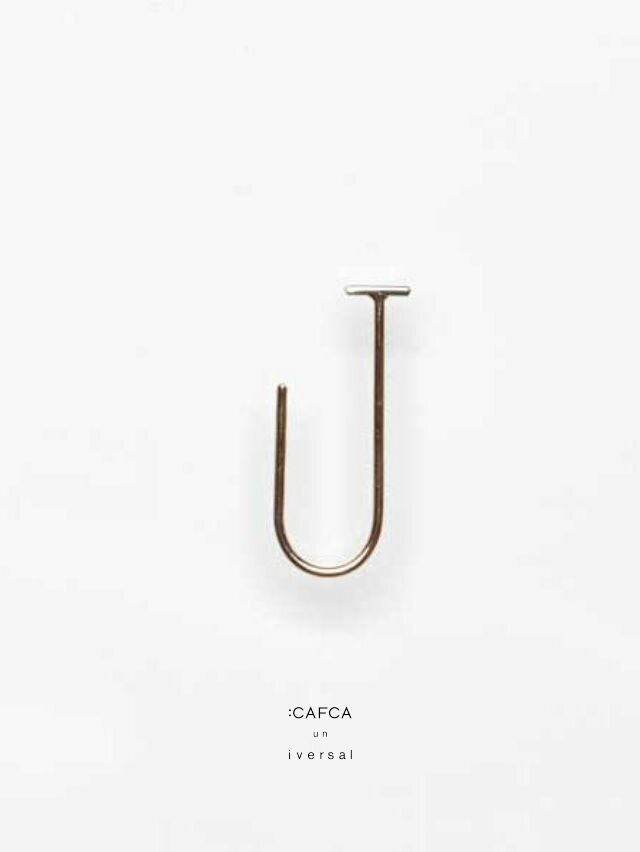【:CAFCA / カフカ】 レターイヤリング - 26 letters J