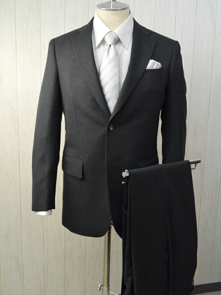 ビジネススーツ メンズスーツ 石田三成スーツ 武将シリーズ第5弾 惜命報義 bu-s018-2pgs お仕立て済 日本製 武将スーツ 2つボタン 家紋 結婚式 二次会 パーティー 服装 武士 歴史 ギフト グッズ