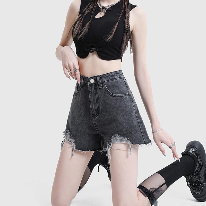 ・主な素材: 綿50-70%・スタイル: ストリートカジュアル・カテゴリ: デニムパンツ・パンツ丈: 3/4丈・ウエスト: 高腰・厚み: 普通・カラー展開: ブラックグレー・サイズ展開: S、M、L、XL、2XL・フィット感: ルーズフィット・ストレッチ: なし・デザイン: 破れ加工