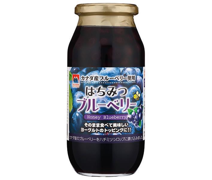 JANコード:4901390179320 原材料 ブルーベリー、はちみつ、濃縮レモン果汁、甘味料（スクラロース） 栄養成分 (100g当たり)エネルギー83kcal、たんぱく質0.3g、脂質0g、炭水化物20.4g、ナトリウム2mg 内容 カテゴリ:嗜好品、シロップ、瓶サイズ:600〜995(g,ml) 賞味期間 （メーカー製造日より）12ヶ月 名称 ブルーベリー・シロップづけ 保存方法 直射日光を避け常温保存（開封後要冷蔵） 備考 販売者:株式会社サクラ印はちみつ東京都台東区千束1-1-5 ※当店で取り扱いの商品は様々な用途でご利用いただけます。 御歳暮 御中元 お正月 御年賀 母の日 父の日 残暑御見舞 暑中御見舞 寒中御見舞 陣中御見舞 敬老の日 快気祝い 志 進物 内祝 %D御祝 結婚式 引き出物 出産御祝 新築御祝 開店御祝 贈答品 贈物 粗品 新年会 忘年会 二次会 展示会 文化祭 夏祭り 祭り 婦人会 %Dこども会 イベント 記念品 景品 御礼 御見舞 御供え クリスマス バレンタインデー ホワイトデー お花見 ひな祭り こどもの日 %Dギフト プレゼント 新生活 運動会 スポーツ マラソン 受験 パーティー バースデー