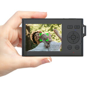 乐天商城 - ＼ページ限定・マジッククロス付／　クマザキエイム 12mm超極薄カメラ ワンツーショット DC-6212K 【送料無料】 ［超薄型デジカメ ミニデジカメ]