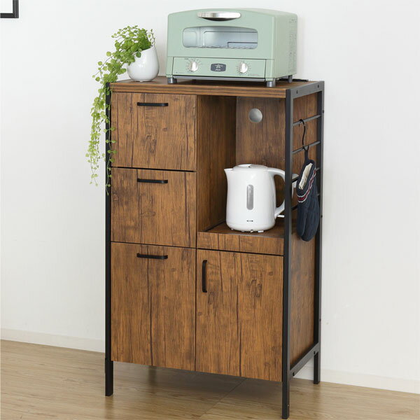 Rakuten - キッチン電子レンジ台 食器棚 【送料無料】【クロシオ アート食器棚60-100】 ヴィンテージ風 フレーム×木製 引き出し収納 扉収納 2口コンセント スライド式収納棚