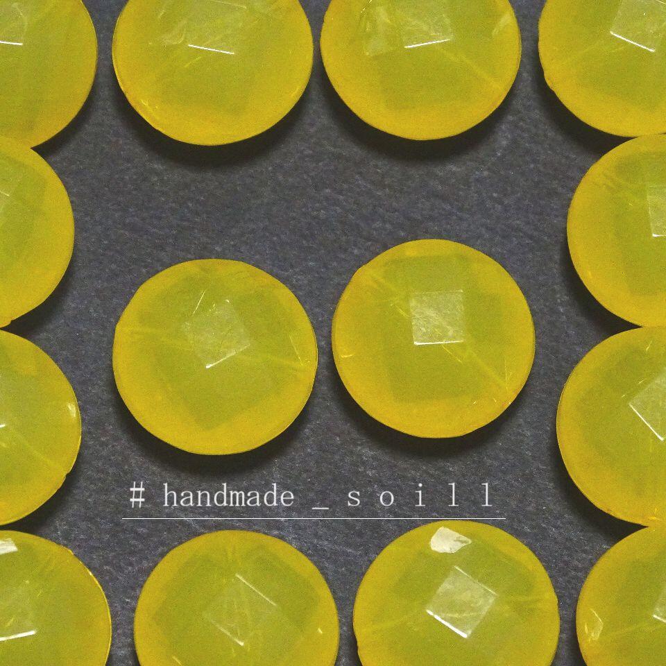 10個　20mm 　イエロー　まる形ビーズ　大きめビーズ　アクリルビーズ　ビーズ　ハンドメイド　ハンドメイド素材