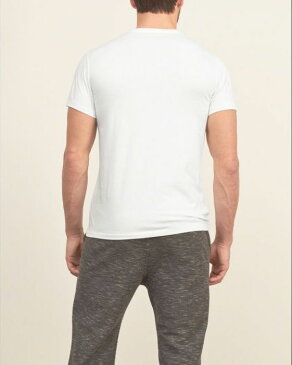 ◆【送料無料】【新品】アバクロ【Mensメンズ】VネックTシャツ(半袖)/White【Icon V-Neck Tee】【Abercrombie&Fitch】【本物保証】