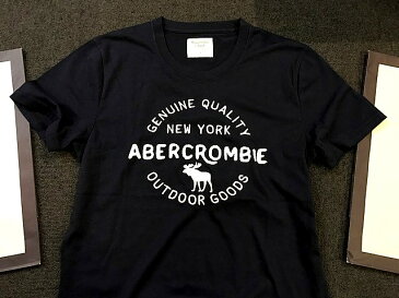 ◆【送料無料】【新品】アバクロ【Mensメンズ】ロゴグラフィックTシャツ(半袖)/Navy【Logo Graphic Tee】【Graphic Tees】【Abercrombie&Fitch】【本物保証】