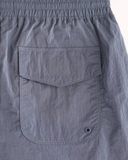 【7月限定★ポイント10倍!!(要エントリー)】Abercrombie&Fitch (アバクロンビー&フィッチ) ライナー付 リラックス プルオン シャイン スイムトランクス 水陸両用 ショーツ ショートパンツ 水着 (Relaxed Pull-On Shine Swim Trunks) メンズ (Blue) 新品 (5inch)