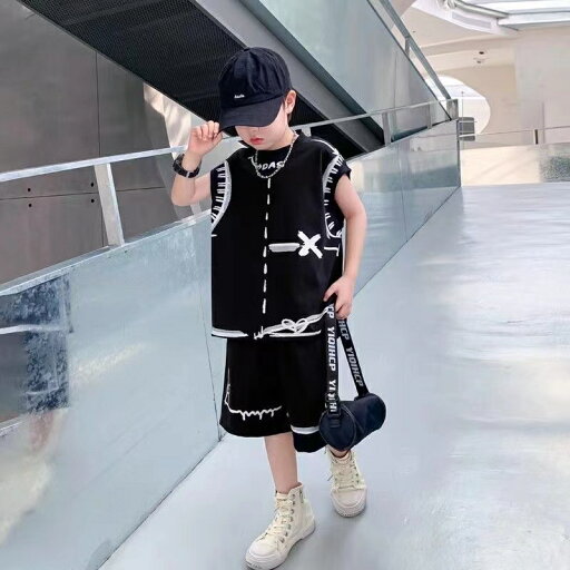 【送料無料】薄手 ノースリーブ tシャツ 男の子 子供服 夏 2点セット Tシャツ+パンツ 上下セット セットアップ 子供服 【送料無料】薄手 ノースリーブ tシャツ 男の子 子供服 夏 2点セット Tシャツ+パンツ 上下セット セットアップ 子供服
