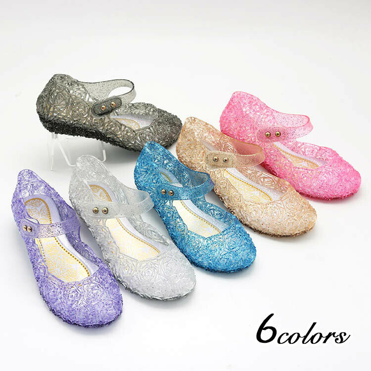 ●関連キーワード：キッズ サンダル 女の子 夏 パンプス 子供 靴 春 夏 女児 14cm 15cm 16cm 17cm 18cm 19cm 20cm 卒園 卒業式 入園 入学式 結婚式 発表会 コンクール おしゃれ 可愛い ジュニア お姫様 小学校 幼稚園 保育園 可愛い おしゃれ●カラーホワイト/パープル/ブルー/ブラック/ピンク/ゴールド●採寸 14.8cm(24) 15.5cm(25) 15.9cm(26) 16.6cm(27) 17.2cm(28) 17.6cm(29) 18cm(30) 18.5cm(31) 19cm(32) 19.5cm(33) 20cm(34) 20.5cm(35)