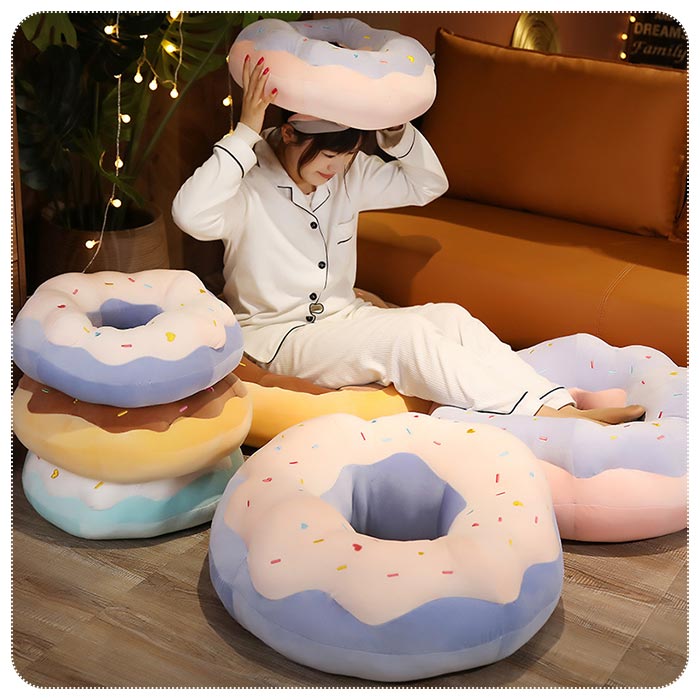 可愛い ドーナツ クッション 穴あきクッション 抱き枕 座 丸型 背当て 丸い まくら 腰当て 昼寝枕 座布団 首枕 ふわふわ リビング 車内 インテリア プレゼント ギフト 45cm