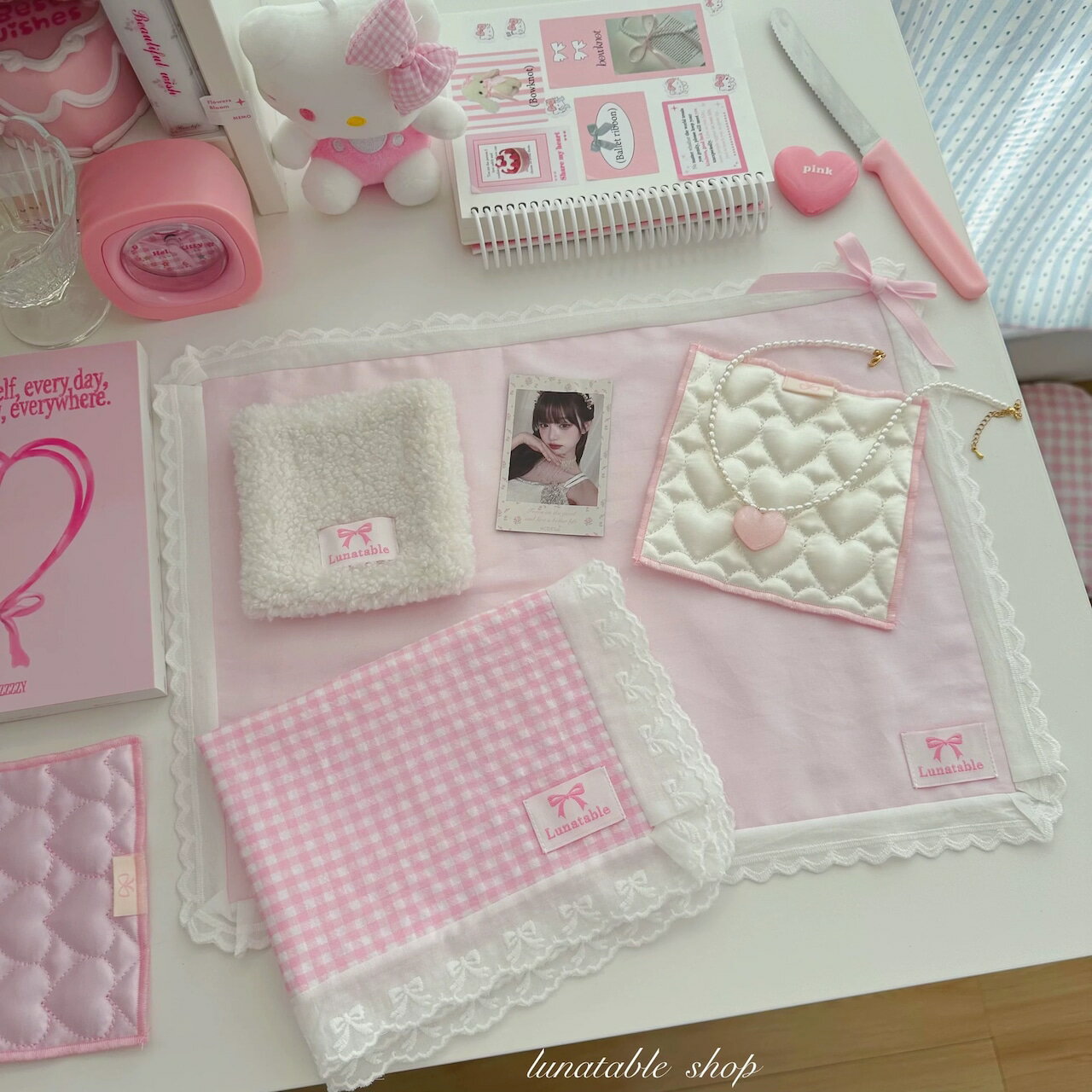 【オープン記念▷特別価格】レース付きピンクランチョンマット 撮影 背景布 かわいい ガーリー 雑貨｜Lu..