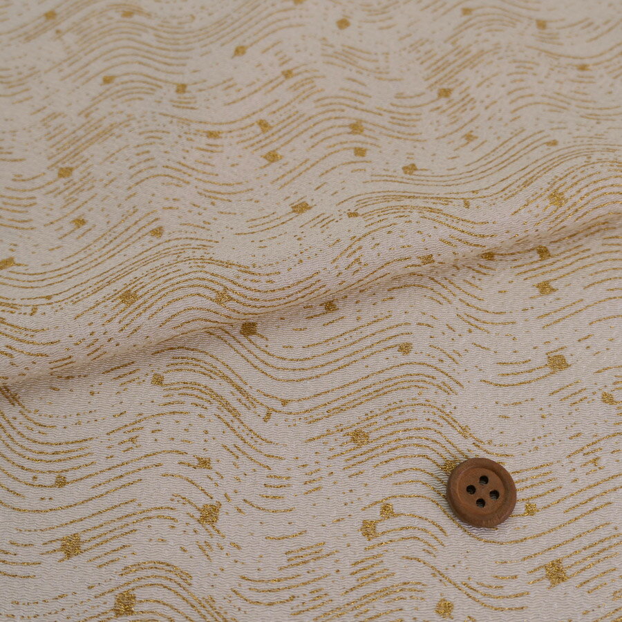 Rakuten - 在庫限り/小幅ちりめん生地 干支向き 金彩さざ波 (薄ベージュ) 10cm単位 切り売り