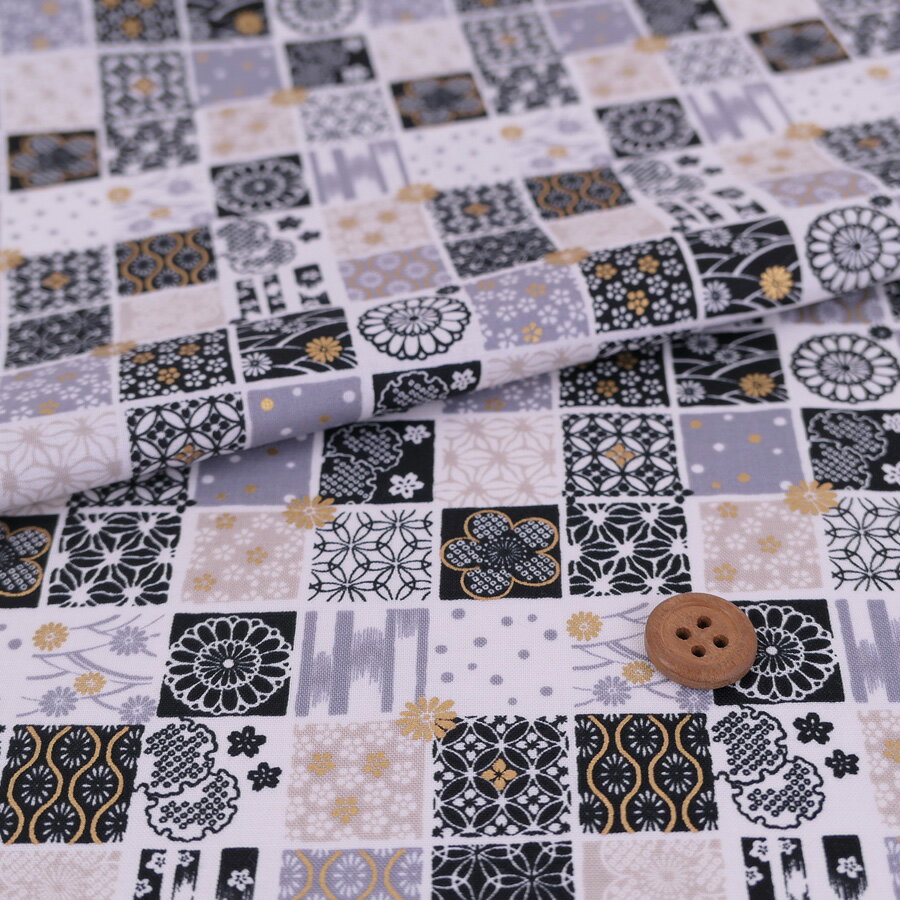 和柄コットン生地 市松パッチワーク文様(黒) 10cm単位 切り売り