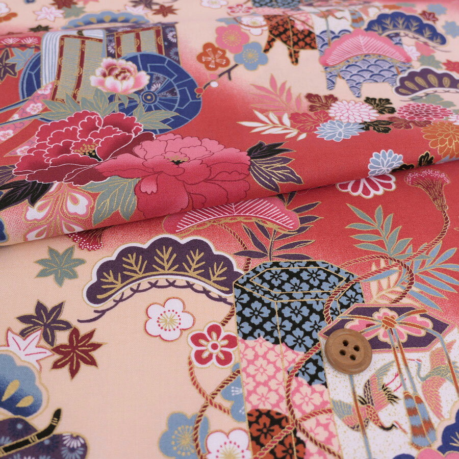 Rakuten - 和柄コットン生地 御所車と貝桶に和花尽くし(紅もも色) 10cm単位 切り売り