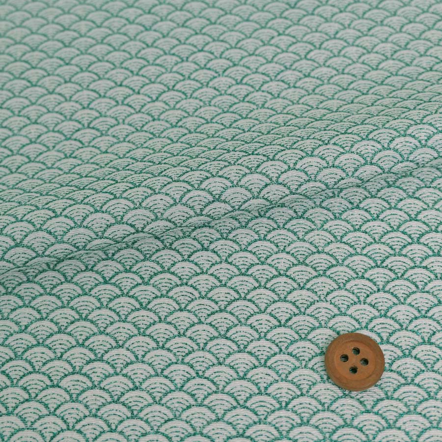 ちりめん生地 干支向き 煌めく青海波(グリーン) 10cm単位 切り売り