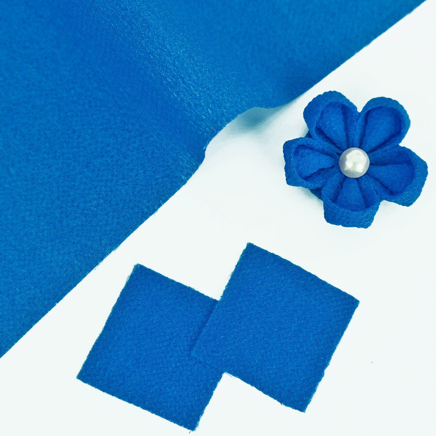 つまみ細工用カット済み生地・一越ちりめん(ターコイズブルー) 3cm角 20枚/100枚