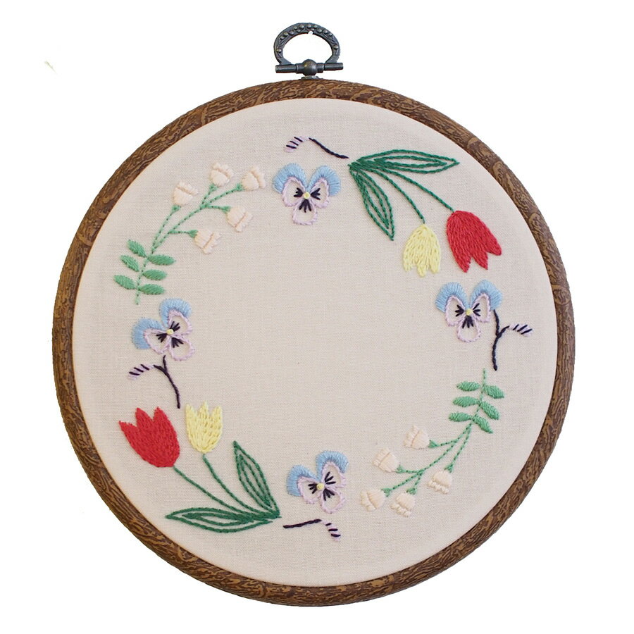 Rakuten - フランス刺しゅうキット GARDEN PARTY チューリップのリース(フープ付)