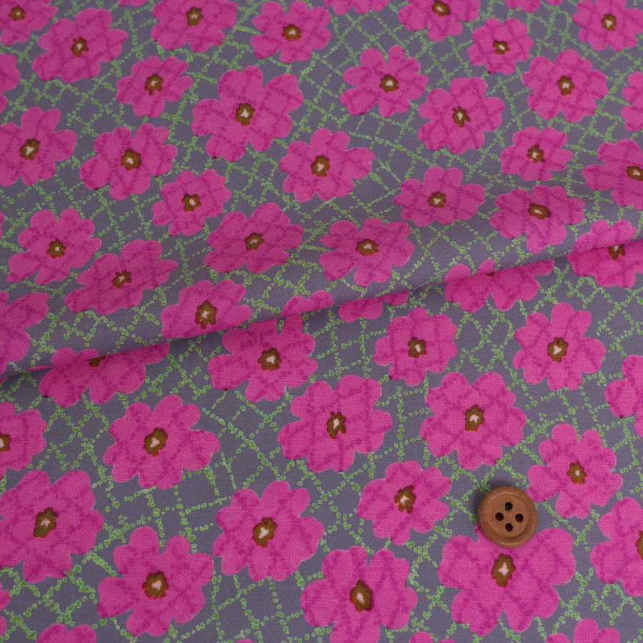 Rakuten - コットン生地 不規則な花格子柄(ピンク) 10cm単位 切り売り