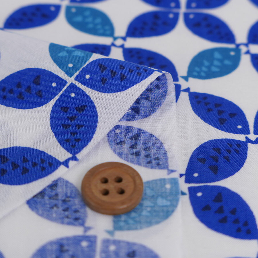コットン生地 おさかな七宝(白/青) 10cm...の紹介画像2