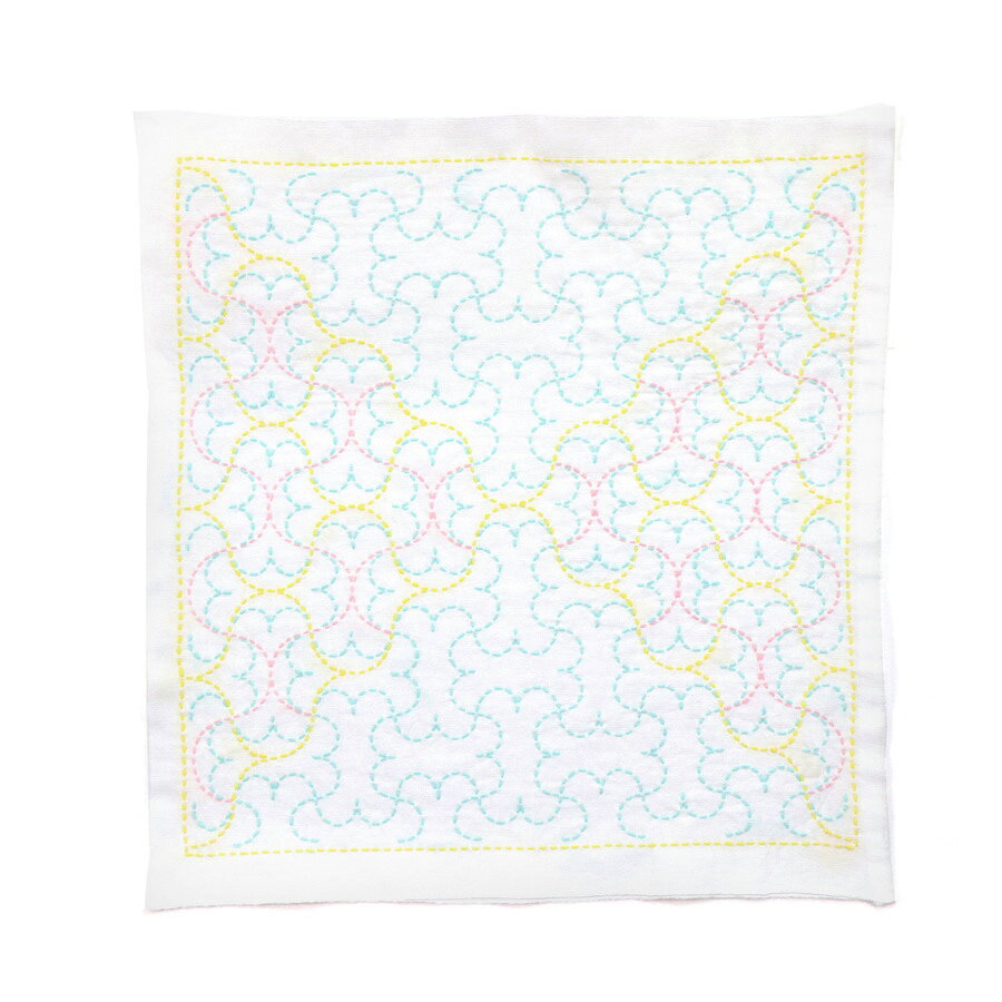 刺し子キット 花ふきん「和-Nagomi」半丸つなぎ