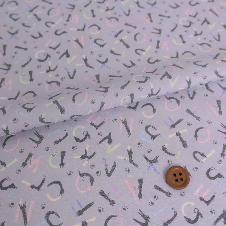Rakuten - コットン生地 猫のABC体操(ライトグレー) 10cm単位 切り売り