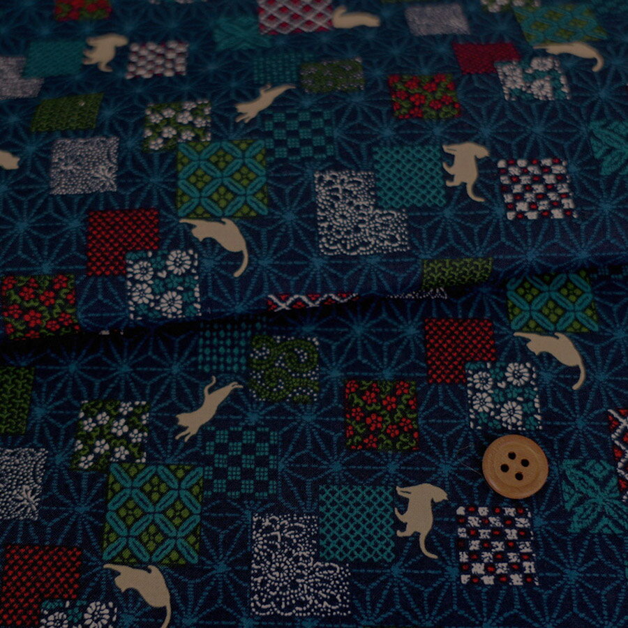 Rakuten - 和柄コットン生地 麻葉地に伝統柄と猫(紺) 10cm単位 切り売り