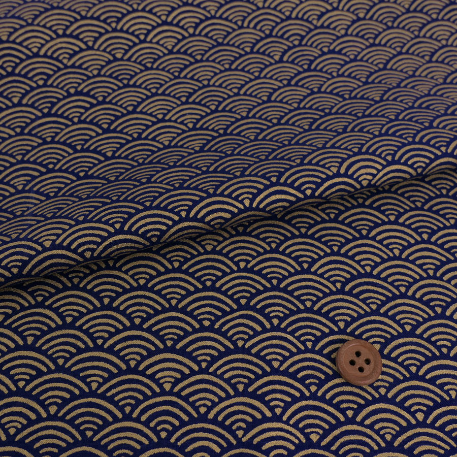 乐天商城 - 和柄コットン生地 煌めく青海波(金/濃紺) 10cm単位 切り売り