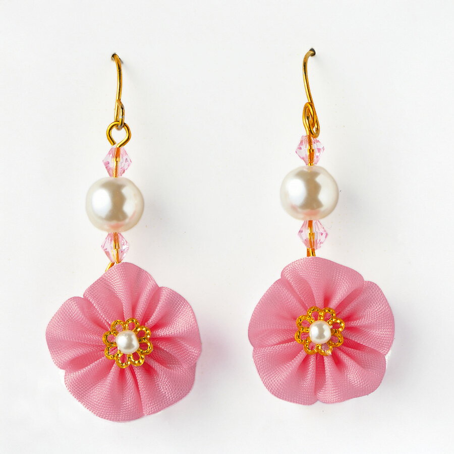 つまみ細工ピアスキット チェリー・キュプラで作るアンティーク調...