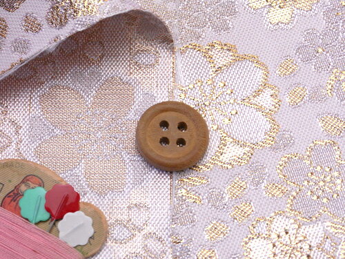 金襴生地(金らん)きらめき桜(白) 10cm単位 切り売り