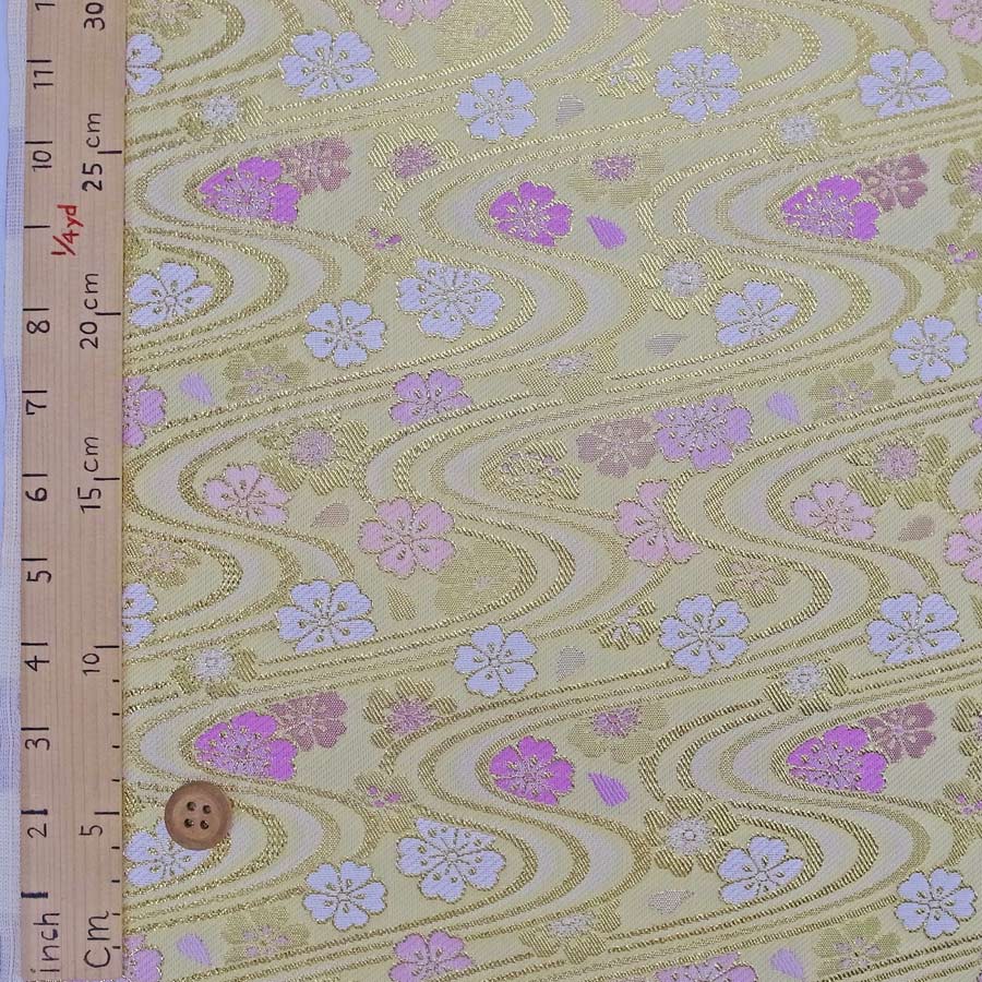 金襴生地(金らん) 金流水に桜(クリームアイボリー) 10cm単位 切り売り