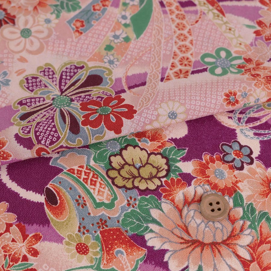 樂天商城 - 一越ちりめん生地 しぼりに花のし小槌文様(紫) 10cm単位 切り売り