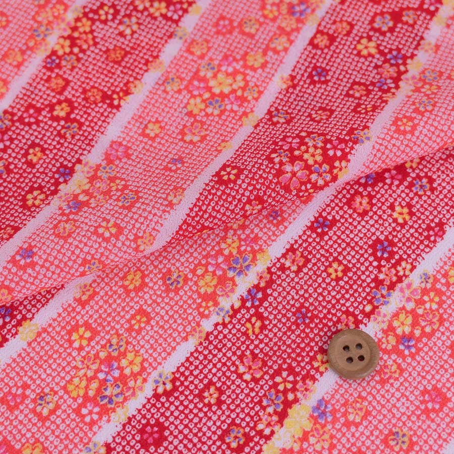 樂天商城 - 一越ちりめん生地 斜めかのこに小桜(赤/さんご) 10cm単位 切り売り