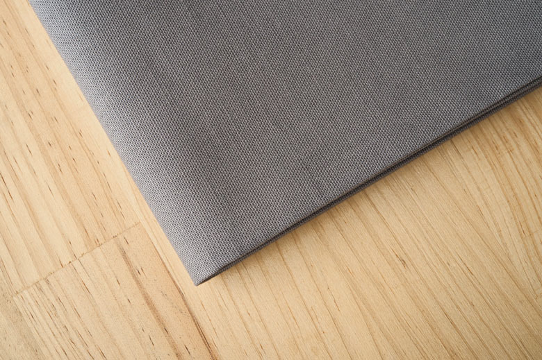 【10センチ単位】無地 生地 布 綿麻キャンバス 【22】シルバーグレー コットン85％リネン15％ コットンリネン 商用利用可 ハンドメイド 薄手 おしゃれ 日本製 グレー色 灰 ねずみ 色 ヌノズキ 770 10cm