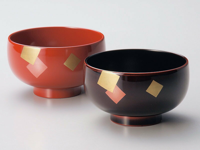 木合 越前漆器 夫婦椀 色紙 総朱・溜内黒 磨き 蒔絵 漆塗り お椀 うるしぬり ペア椀 結婚祝い 越前塗り おわん 2客【ギフト・内祝い・成人内祝い・結婚内祝い・新築祝い・父の日ギフト・お返し】【楽ギフ_包装選択】【楽ギフ_のし】【楽ギフ_のし宛書】02P29Jul16