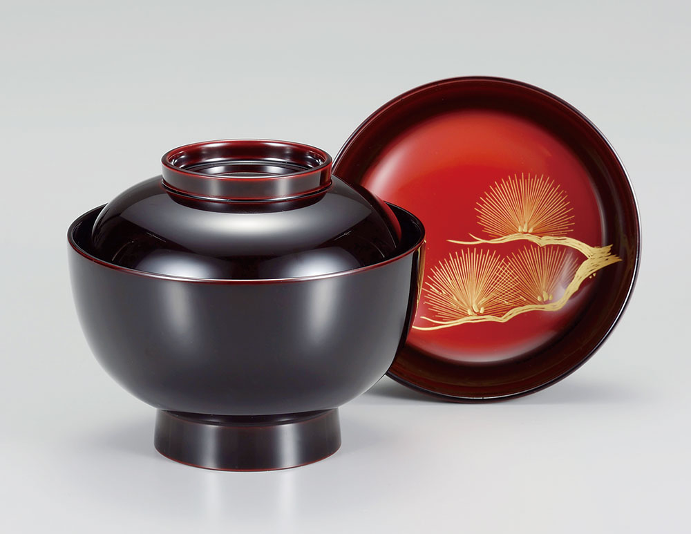 木合 越前漆器 お雑煮椀 1客 漆塗り 見返し日の出松 沈金 溜塗り 越前塗り お椀 蓋付き 煮物椀【ギフト・内祝い・成人内祝い・結婚内祝い・新築祝い・お返し】...