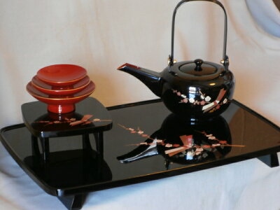 木製 屠蘇器 おとそセット 会津漆器 会津漆器 黒 結び梅 おとそセット 漆塗り 漆塗り うるしぬり 会津塗り お屠蘇セット 銚子 盃 四つ揃 ギフト ぬりもの屋 井出漆器 送料無料 華やぎの席でひときわ映える漆の器 木製 屠蘇器 おとそセット 会津漆器 会津漆器 黒 結び梅 おとそセット 漆塗り 漆塗り うるしぬり 会津塗り お屠蘇セット 銚子 盃 四つ揃 ギフト ぬりもの屋 井出漆器 送料無料 華やぎの席でひときわ映える漆の器