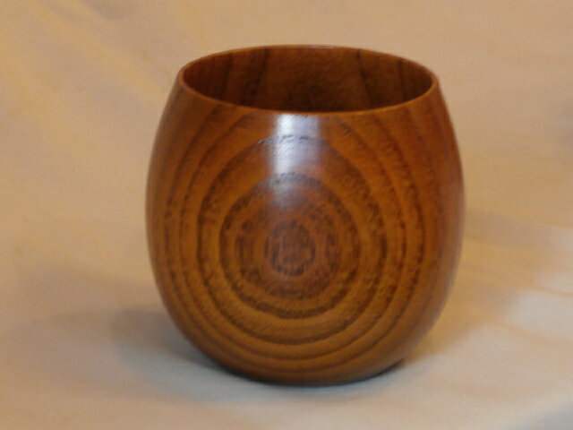 木製 エッグ型 フリーカップ 木目 くりぬき カップ グラス 1個