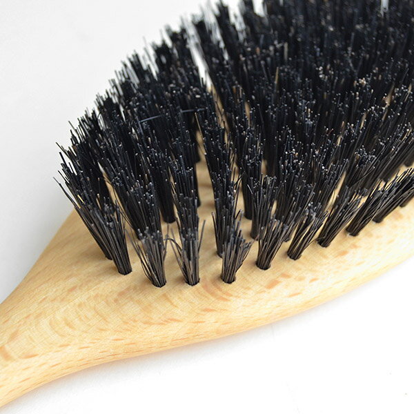 NUTS（ファッション雑貨＆グルメ）のケラー 【ペット用ブラシ】 犬猫用 オーバル Lサイズ ドイツ製 ブナ×イノシシ毛 ケラー社 Keller KB0009-22-40-BKE003 正規品｜アングル2