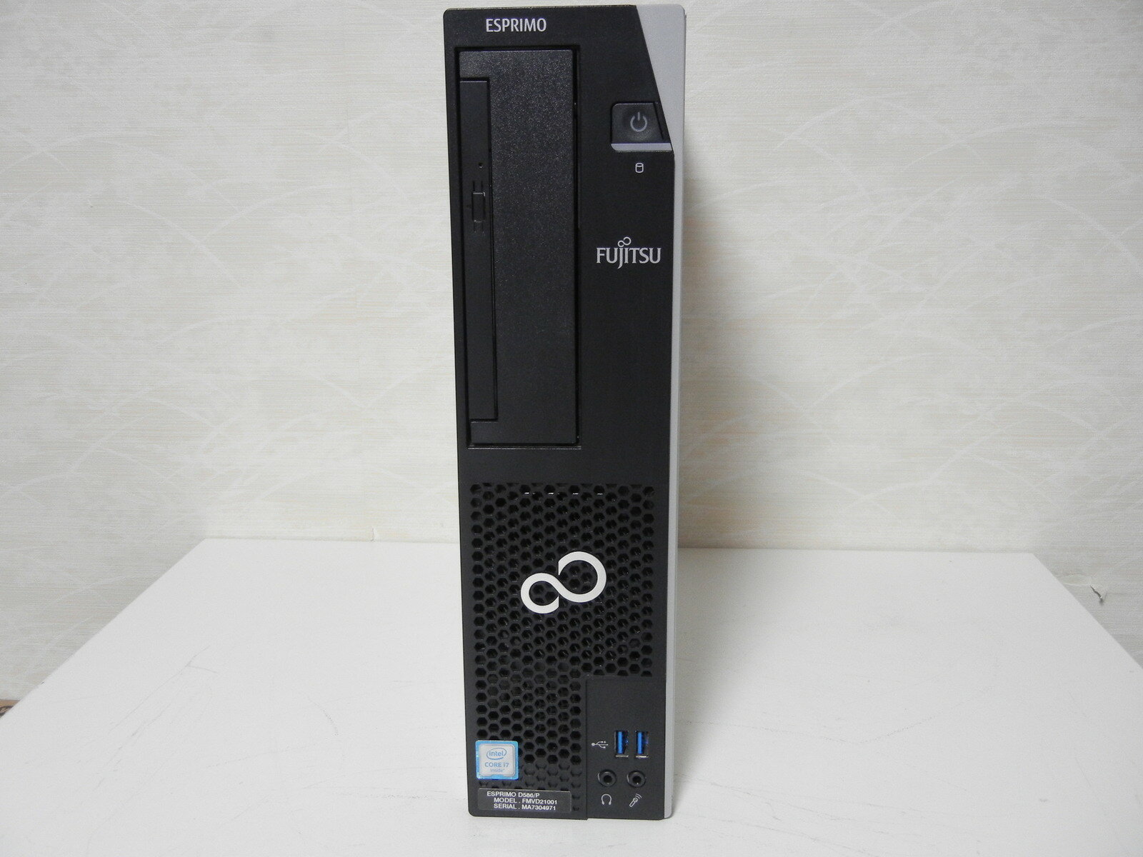 【中古】富士通 ESPRIMO D586/P FMVD21001 Core i7 6700 8GB 500GB 22050508