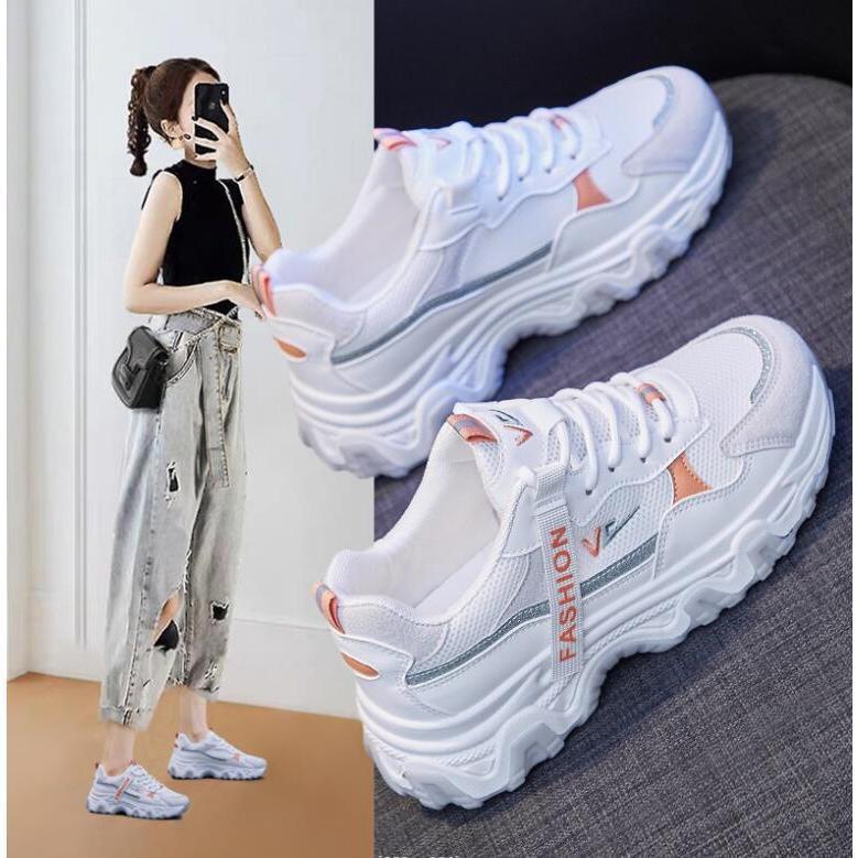 スニーカー レディース 白 おしゃれ 40代 30代 厚底 5cm身長UP 疲れない シューズ 裏ボア 韓国 通勤靴 カジュアル 軽量 美脚 おしゃれ 春 夏 秋 冬 新作