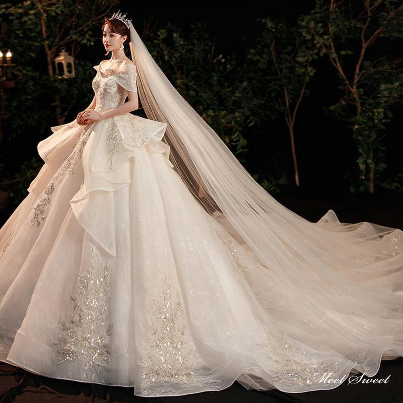 Rakuten - ウェディングドレス ロングドレス プリンセスラインドレス オフショルダー 二次会 結婚式 前撮り 花嫁 ウエディングドレス チュール トレーン ブライダル