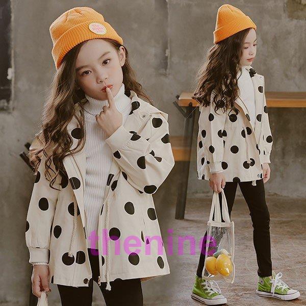 子供服 女の子 女児 ジャケット 長袖 韓国子供服 秋冬 秋着 秋物 運動着 スポーツウェア 春コート カジュアルコート マウンテンパーカー 防風 オシャレ シンプル ゆったり お出かけ 普段着 羽織物 小学生 幼稚園 通学着 通園着 新作 上品 ナチュラル 切替 120cm 130cm 140cm 150cm 160cm 170cmy451683【素材】生地：コットン/ポリエステル【カラー】ホワイト注意事項:※ 平置き素人採寸ですので多少の誤差はご容赦下さい。※ モニタ環境によって、商品の色合いが多少違う場合があります。※ 少々匂いがありますが、置いたままで2-3日くらいになくなりますので、ご安心ください。