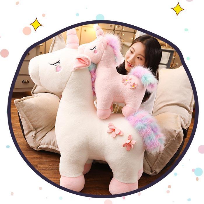 ニャンワークショップのぬいぐるみ ユニコーン 抱き枕 抱きまくら 可愛い かわいいマスコット 動物 ふんわり 手触り 女の子 癒やしグッズ 置物 お誕生日 結婚祝い 出産祝い プレゼント｜アングル2