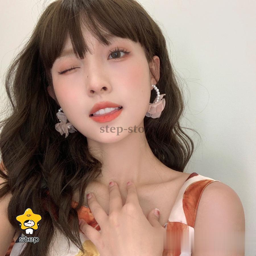 ピアス 両耳用 レディース 女性用 アクセサリー 耳飾り スタッド リング 花 フラワー フェイクパール かわいい ガーリー キュート おしゃれ