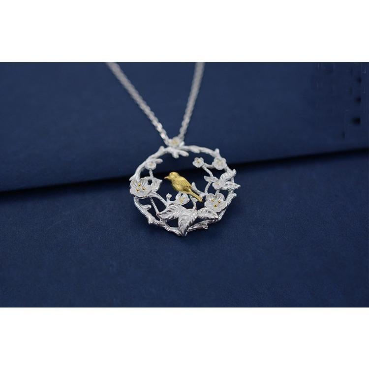 ネックレス 女性 レディース ファッション雑貨 小物 チェーン 細め リース型 鳥 バード リーフ 葉っぱ シルバーカラー かわいい キュート おしゃ